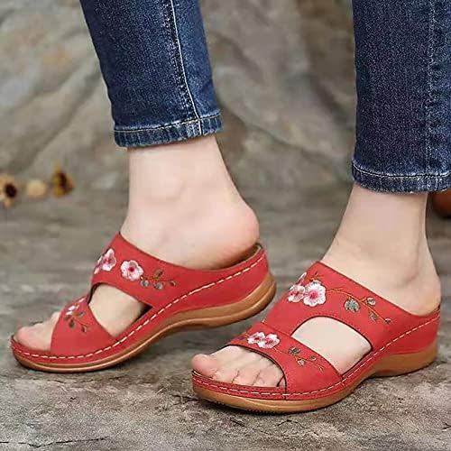 2022 Yaz Yeni kadın Terlik İçi Boş Zarif Çiçek Nakış Kama Topuk Sandalet Bayanlar Premium Terlik