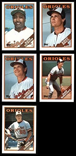 1988 Topps Baltimore Orioles Takım Seti Baltimore Orioles (Set) NM / MT Orioles