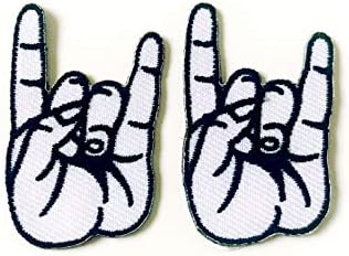 2 Adet ayarla. Mini Şeytani Selam Rock and Roll Kaya El İşareti Sinyal Parmak Aplike İşlemeli Demir on Patch dikmek Beyaz