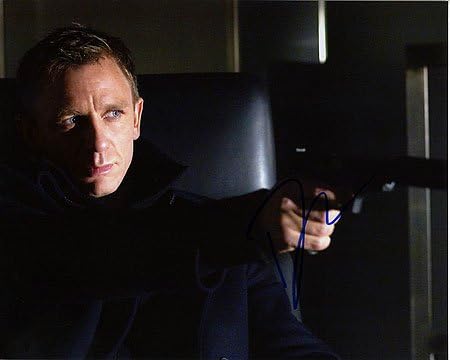 DANİEL CRAİG (James Bond) 8x10 Erkek Ünlü Fotoğrafı Şahsen İmzalandı